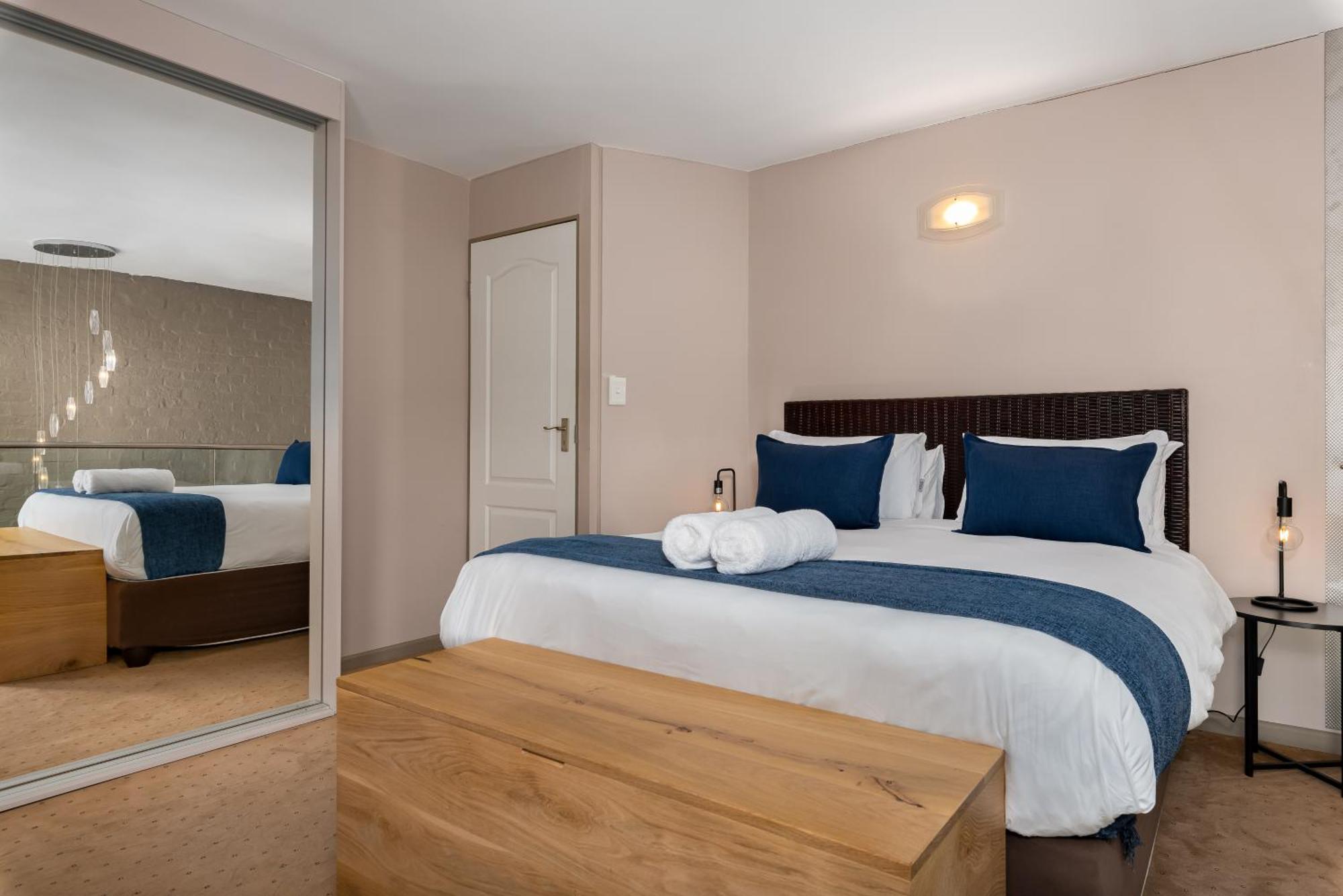 Harbour Terrace Luxury Apartment